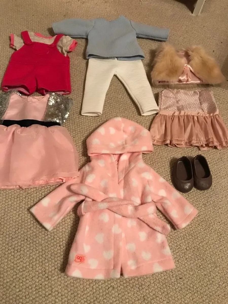 Our Generation Dolls and Bunk Beds - Image 2