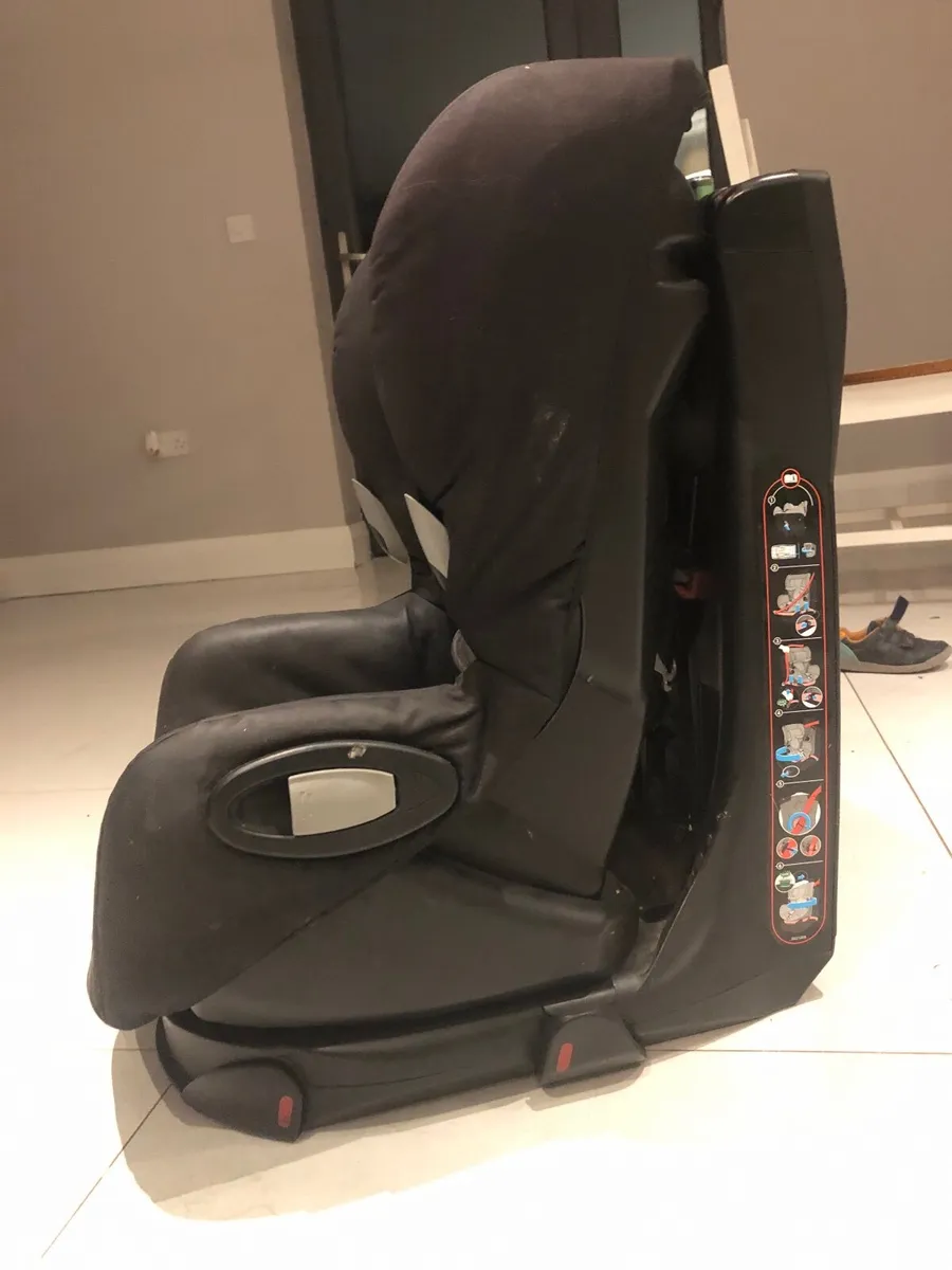 Baby car seat and chair - Image 2