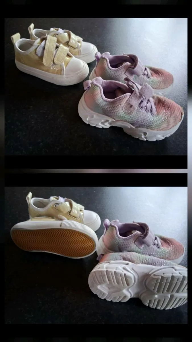 Baby girls shoes size 4(20/21) and size 5(22) - Image 1