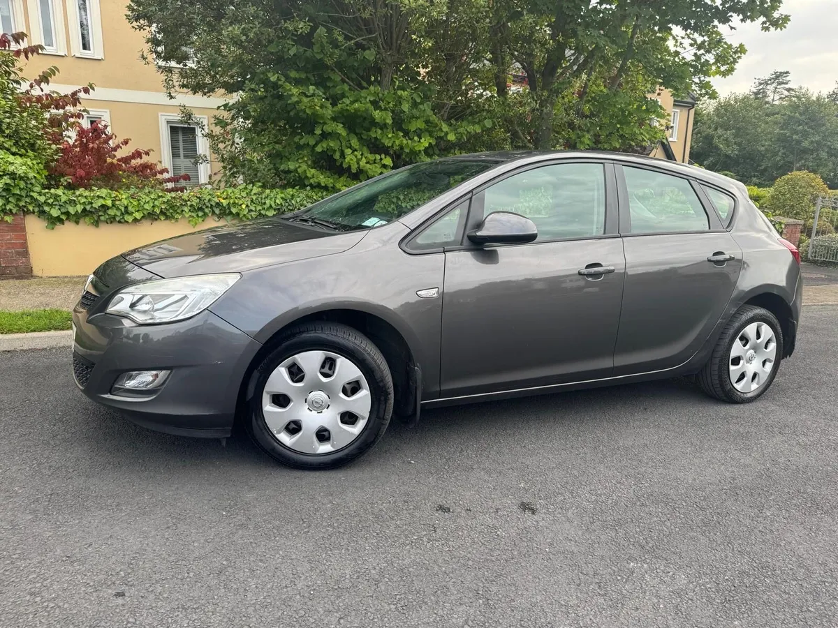 2011 Opel Astra 1.4 Petrol NEW Nct Low Km - Image 4