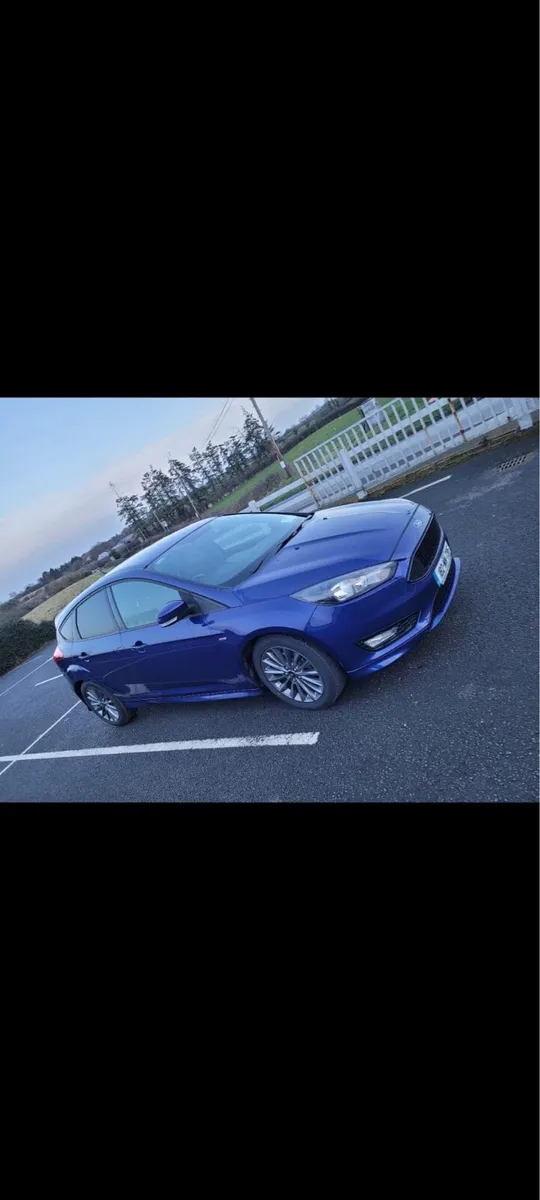 Car - Image 4