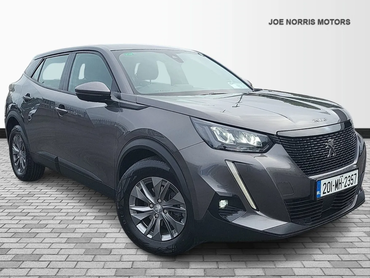 Peugeot 2008 ACTIVE 1.2 100 4DR LOW KMS - Image 1