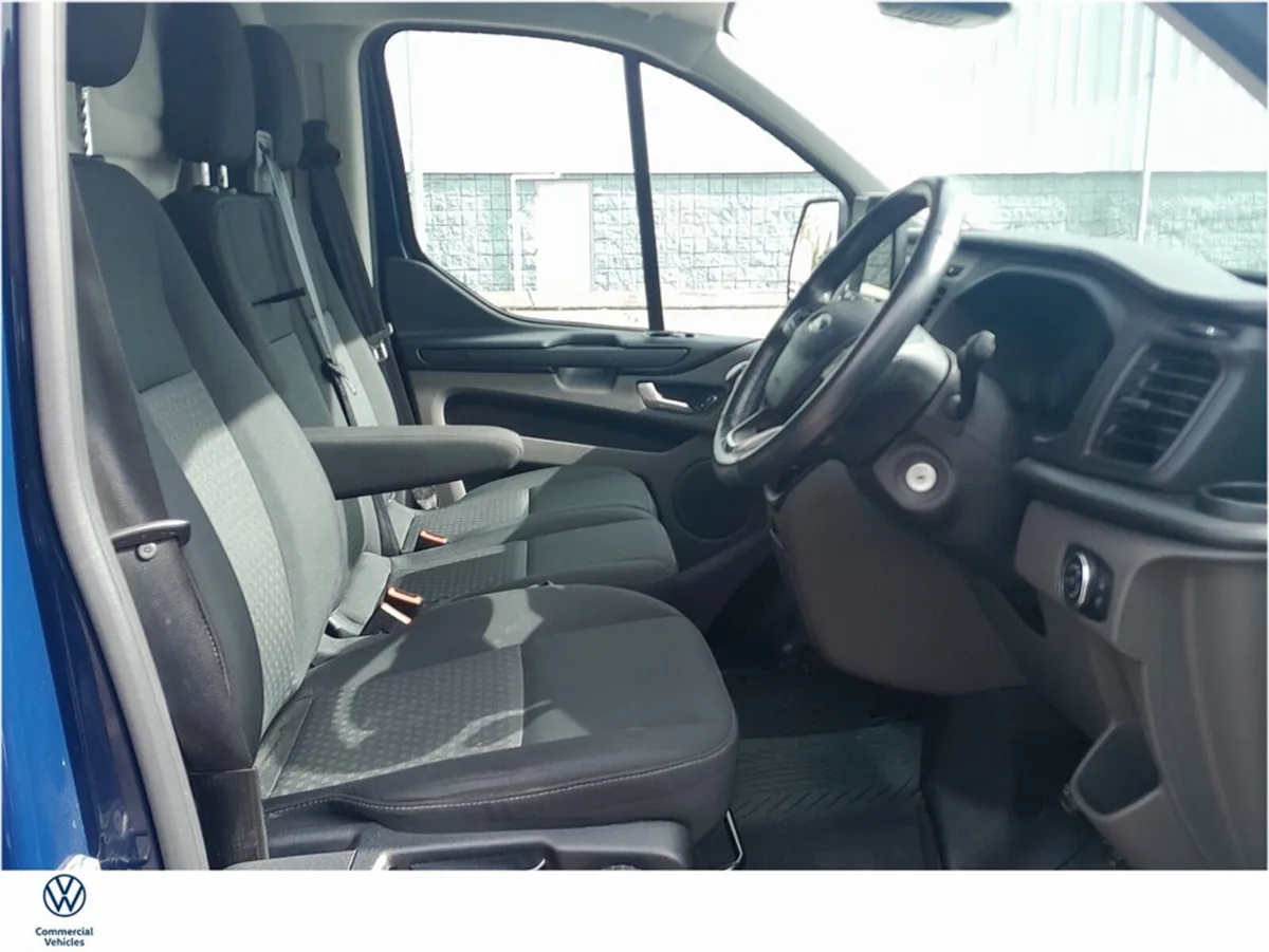 Ford Transit Custom 2.0TDCI 130BHP TREND SHORT WHE - Image 3