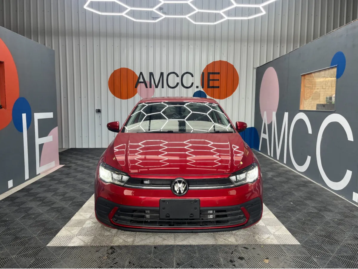 Volkswagen Polo 1.0 TSI ACTIVE / 18k KMs / REVERSE - Image 2
