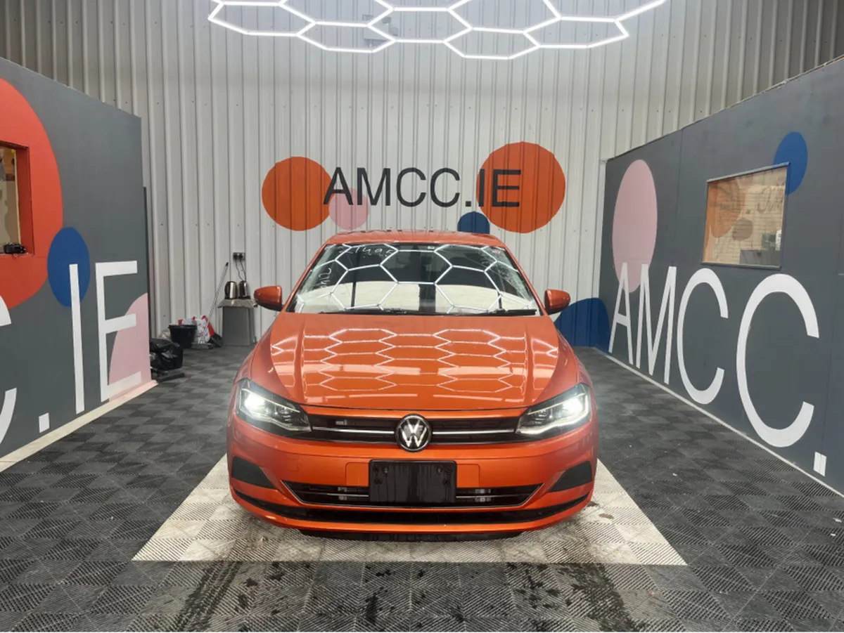 Volkswagen Polo 1.0 TSI COMFORT LINE / 20k KMs / R - Image 2