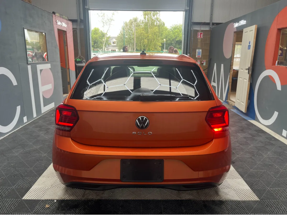 Volkswagen Polo 1.0 TSI COMFORT LINE / 20k KMs / R - Image 4