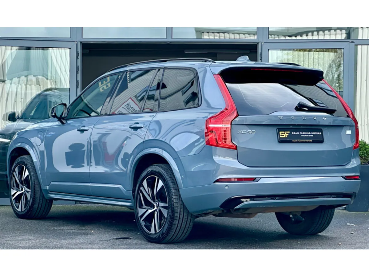 Volvo XC90 + T8 RECHARGE AWD AU PLUS - Image 4