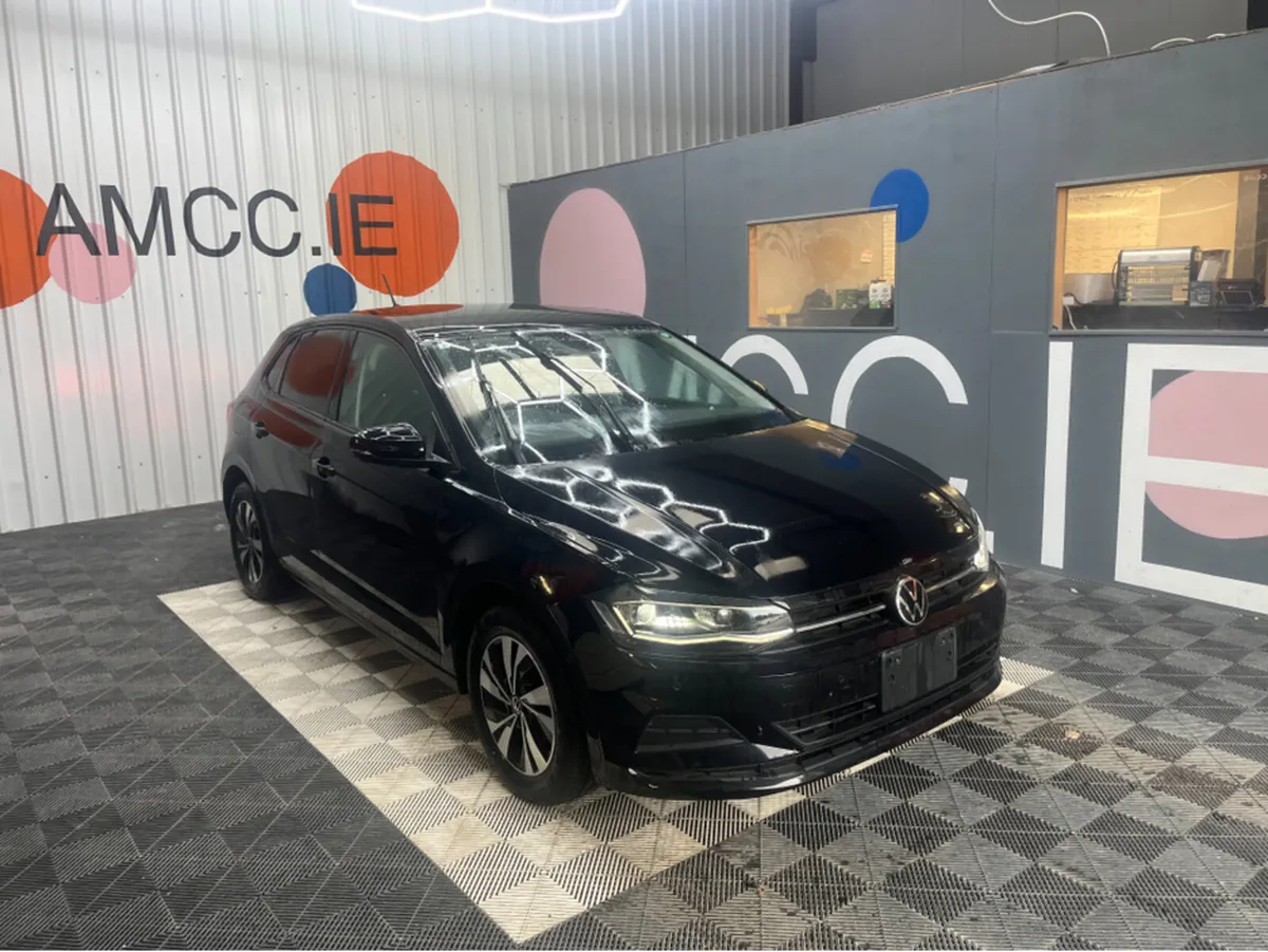 Volkswagen Polo 1.0 TSI COMFORT LINE / 42k KMs / R - Image 1