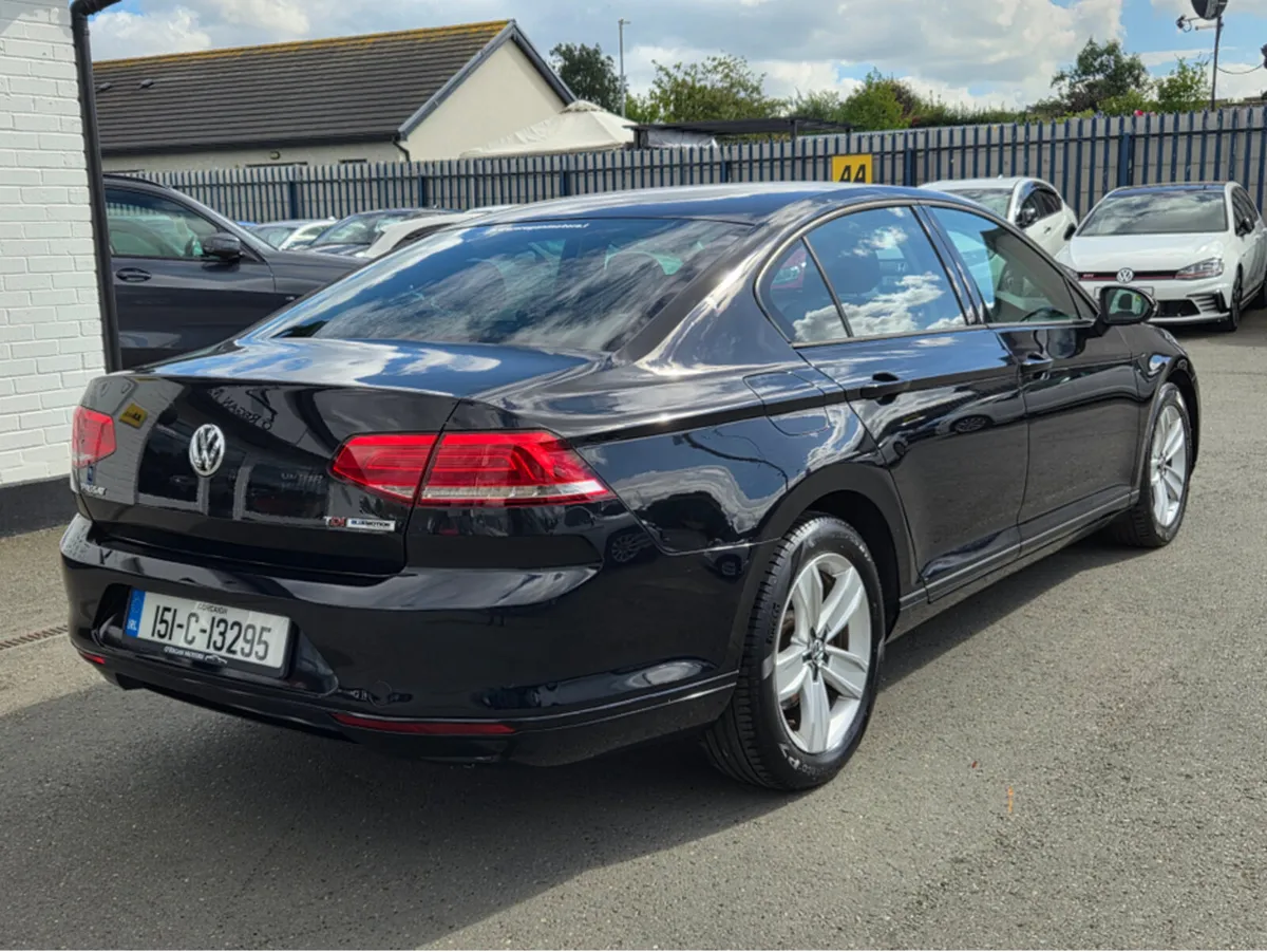 Volkswagen Passat 1.6 TDI BLUEMOTION 120 BHP - Image 4