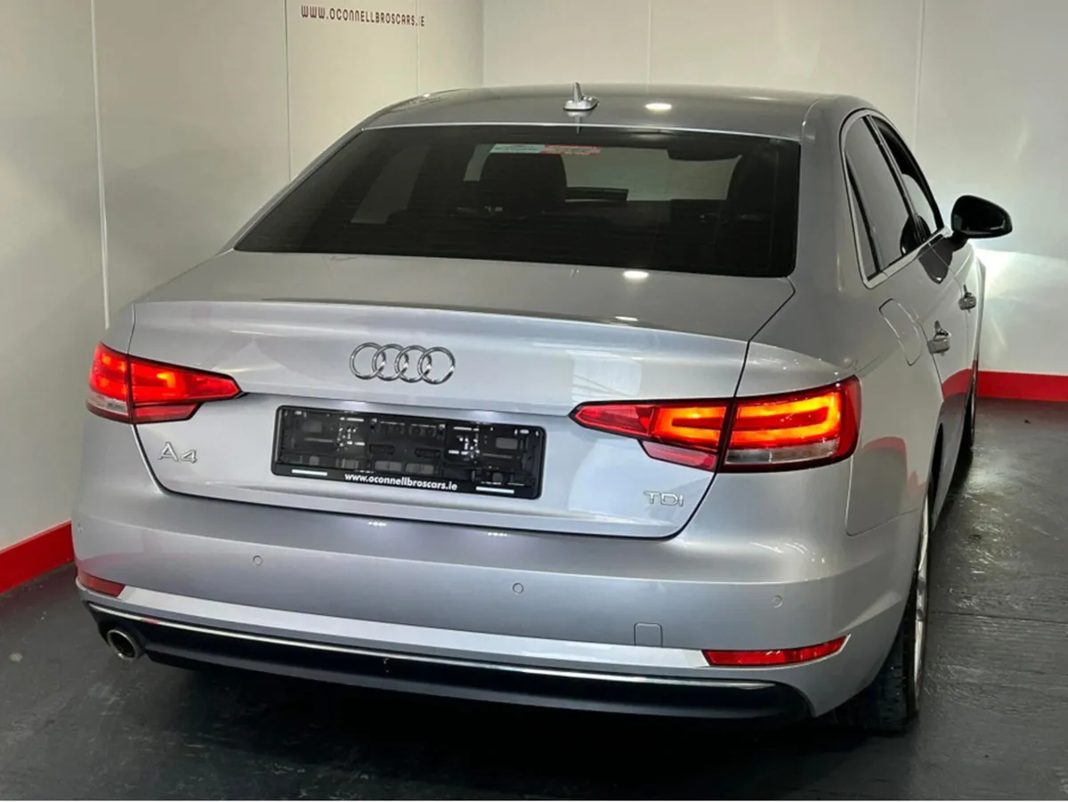 Audi A4 2.0 TDI 150 SE ULTRA 4DR - Image 2