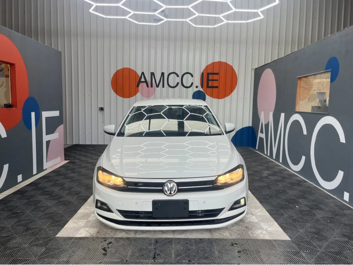 Volkswagen Polo 1.0 TSI COMFORT LINE / 47k KMs / R - Image 2