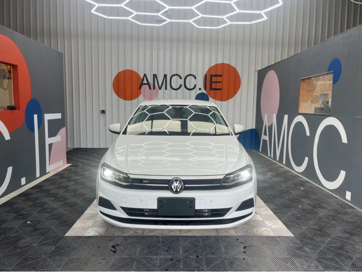 Volkswagen Polo 1.0 TSI COMFORT LINE / 20k KMs / - Image 2
