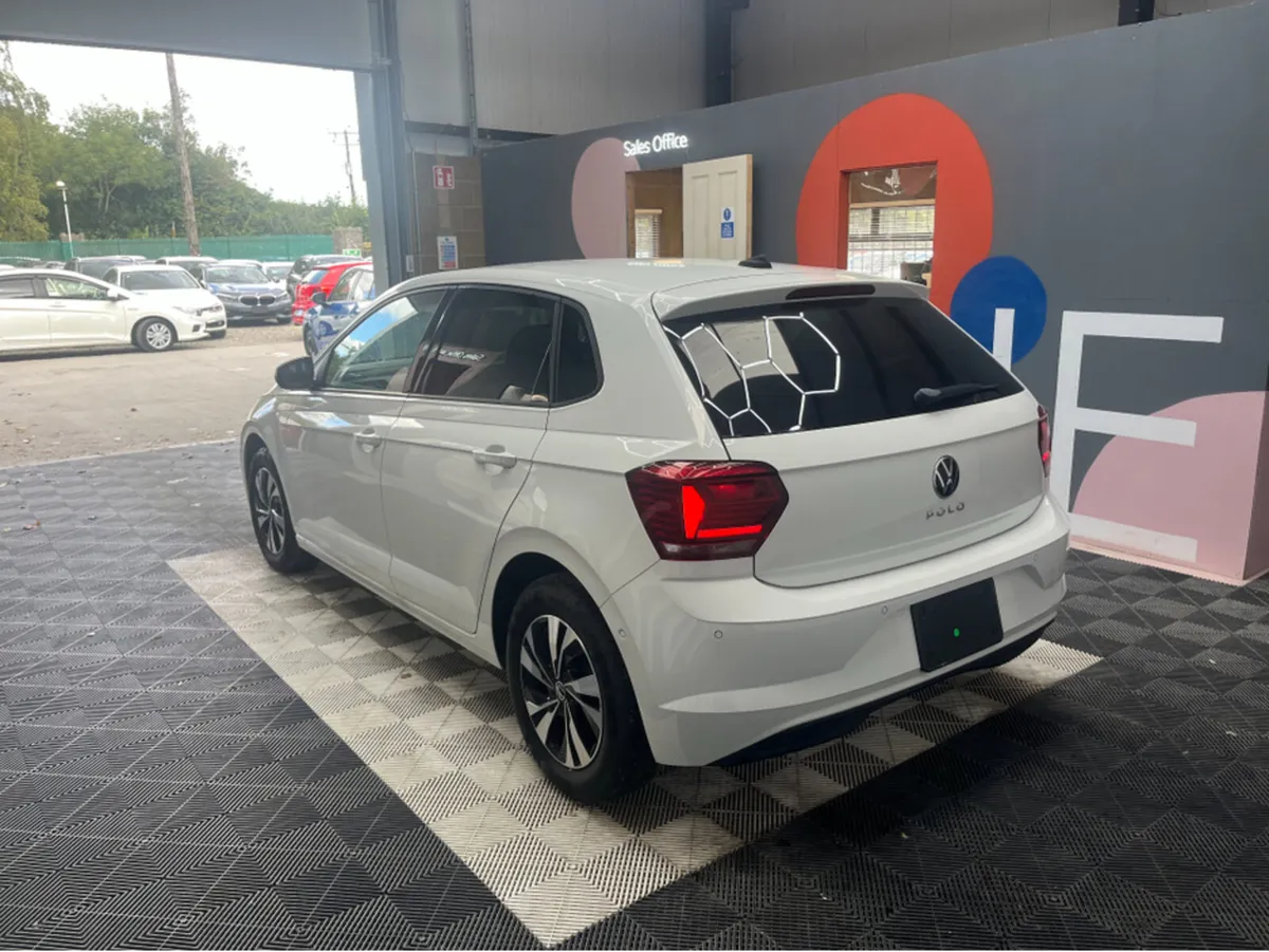 Volkswagen Polo 1.0 TSI COMFORT LINE / 20k KMs / - Image 4