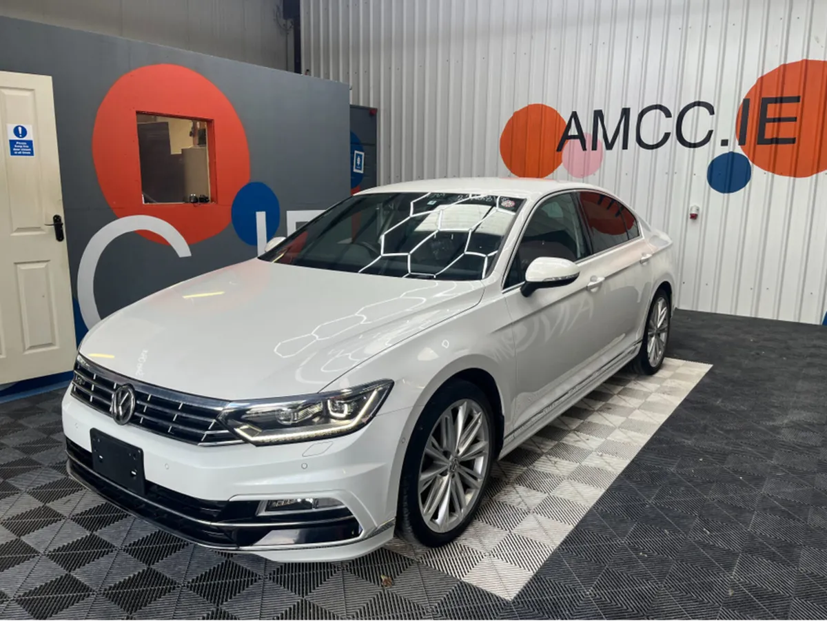 Volkswagen Passat 2.0 TSI R LINE / 41k KMs / HEATE - Image 3