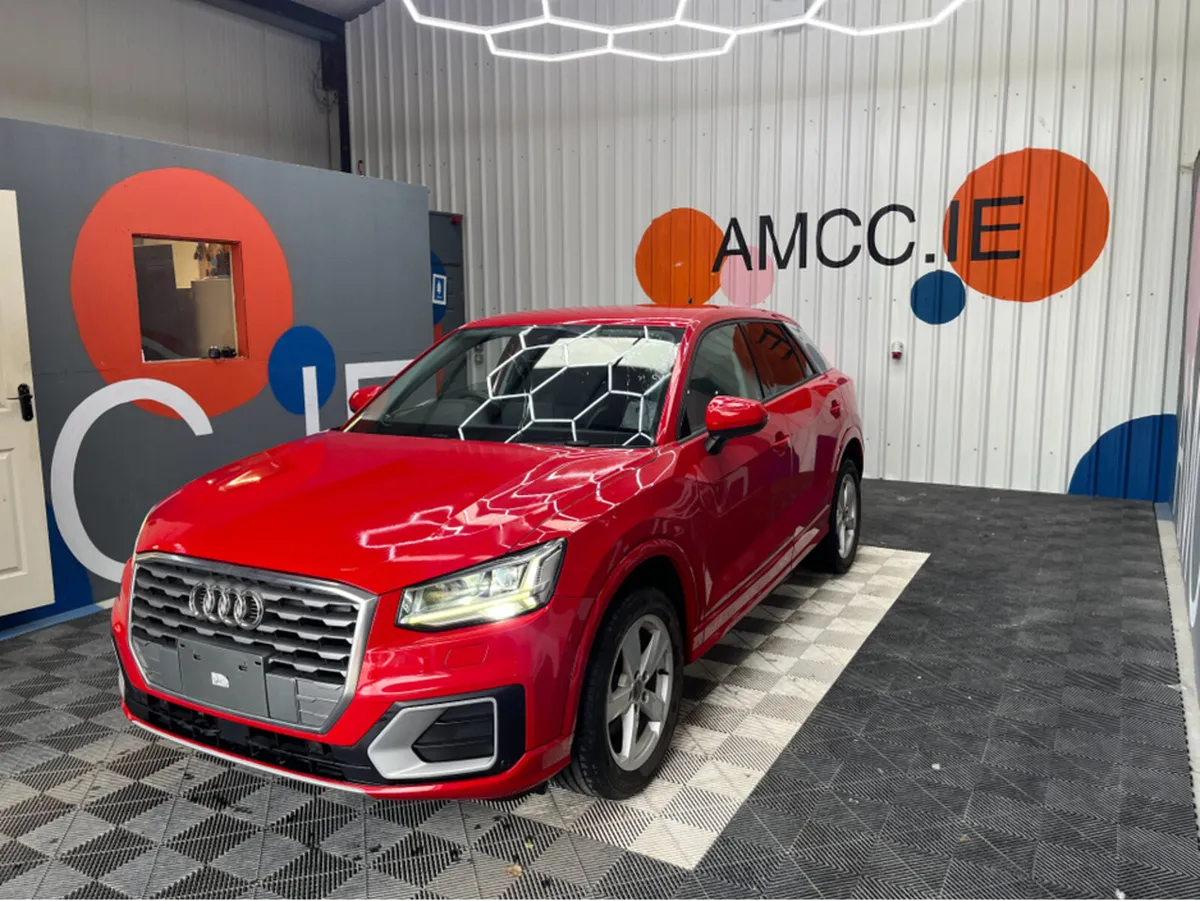 Audi Q2 1.0 TFSI SPORT / 48k KMs / HEATED SEATS , - Image 3