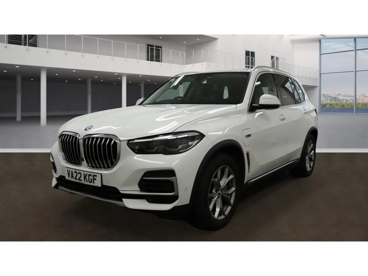 BMW X5 XDRIVE45E XLINE PLUS AUTO - Image 2