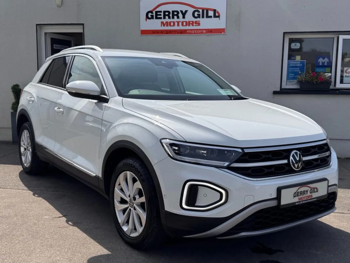 Volkswagen T-Roc STYLE 2.0 TDI MANUAL 6SPEED FWD 1 - Image 1