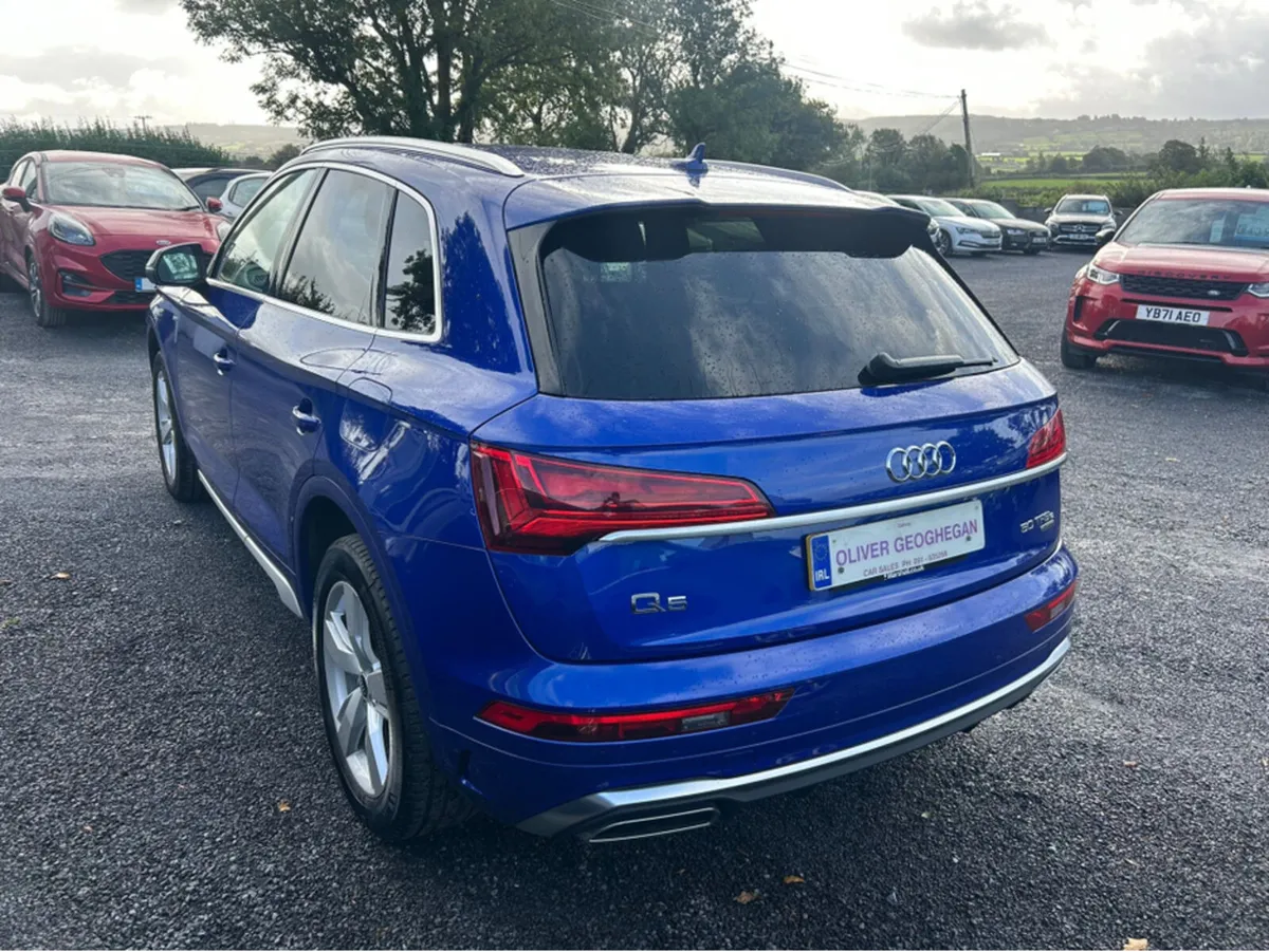 Audi Q5 S LINE 50 TFSI E QUATTRO - Image 3