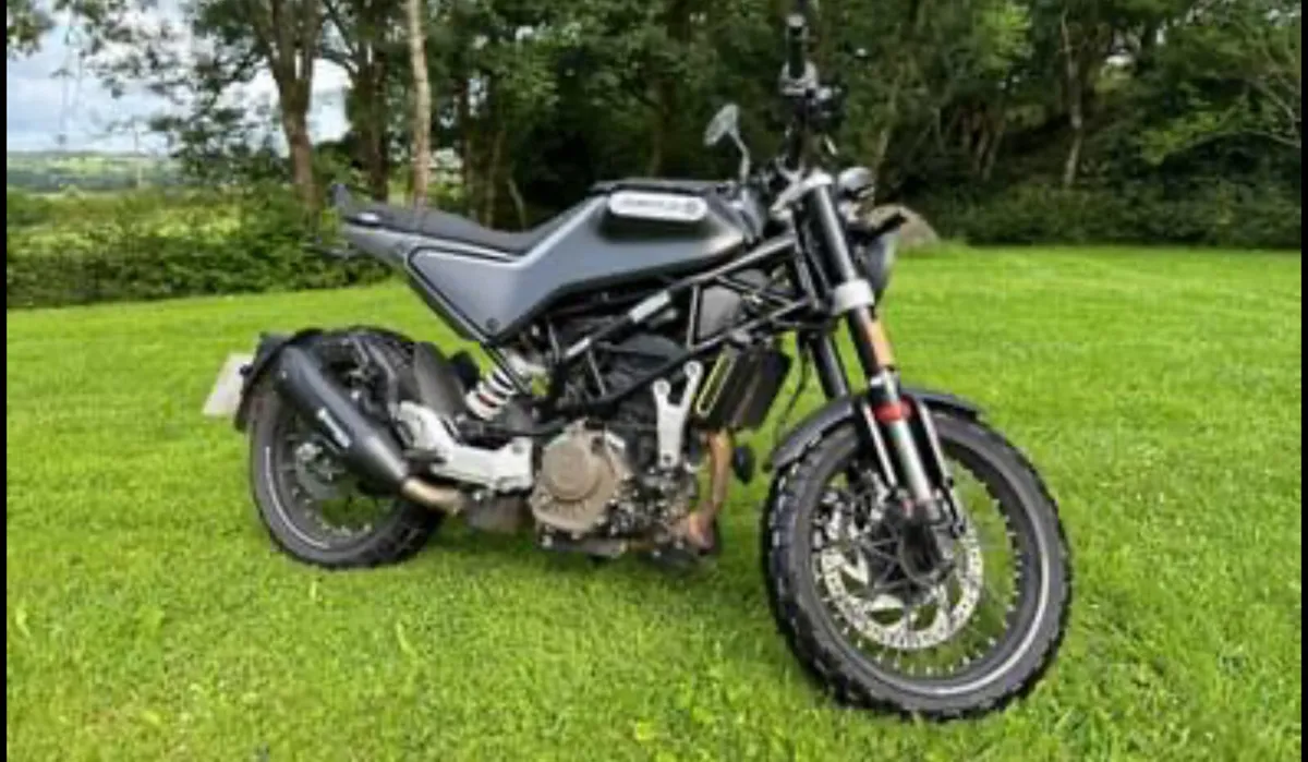 Motorcycle - Image 3