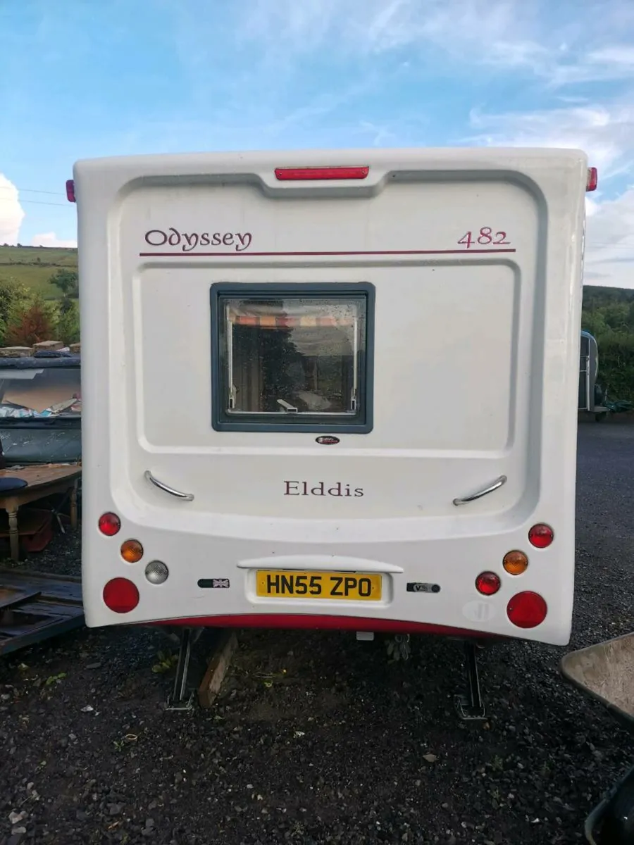 Caravan - Image 2
