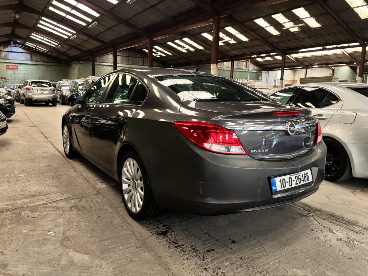 Opel Insignia 2010 - Image 4