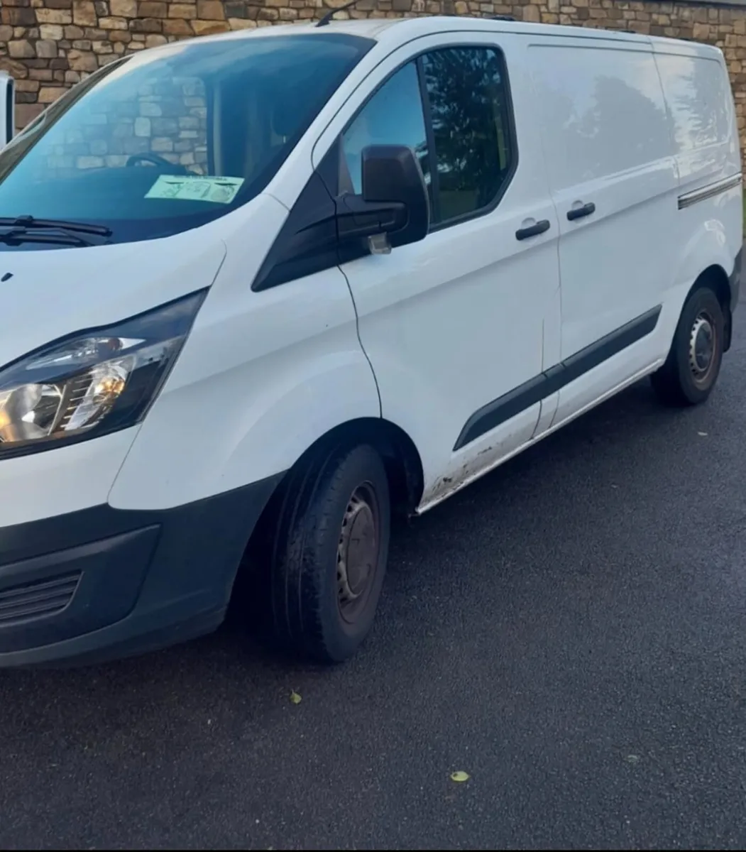 Ford Transit Custom 2018 - Image 2