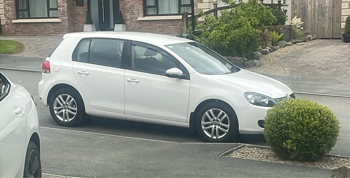 VW Golf - Image 1
