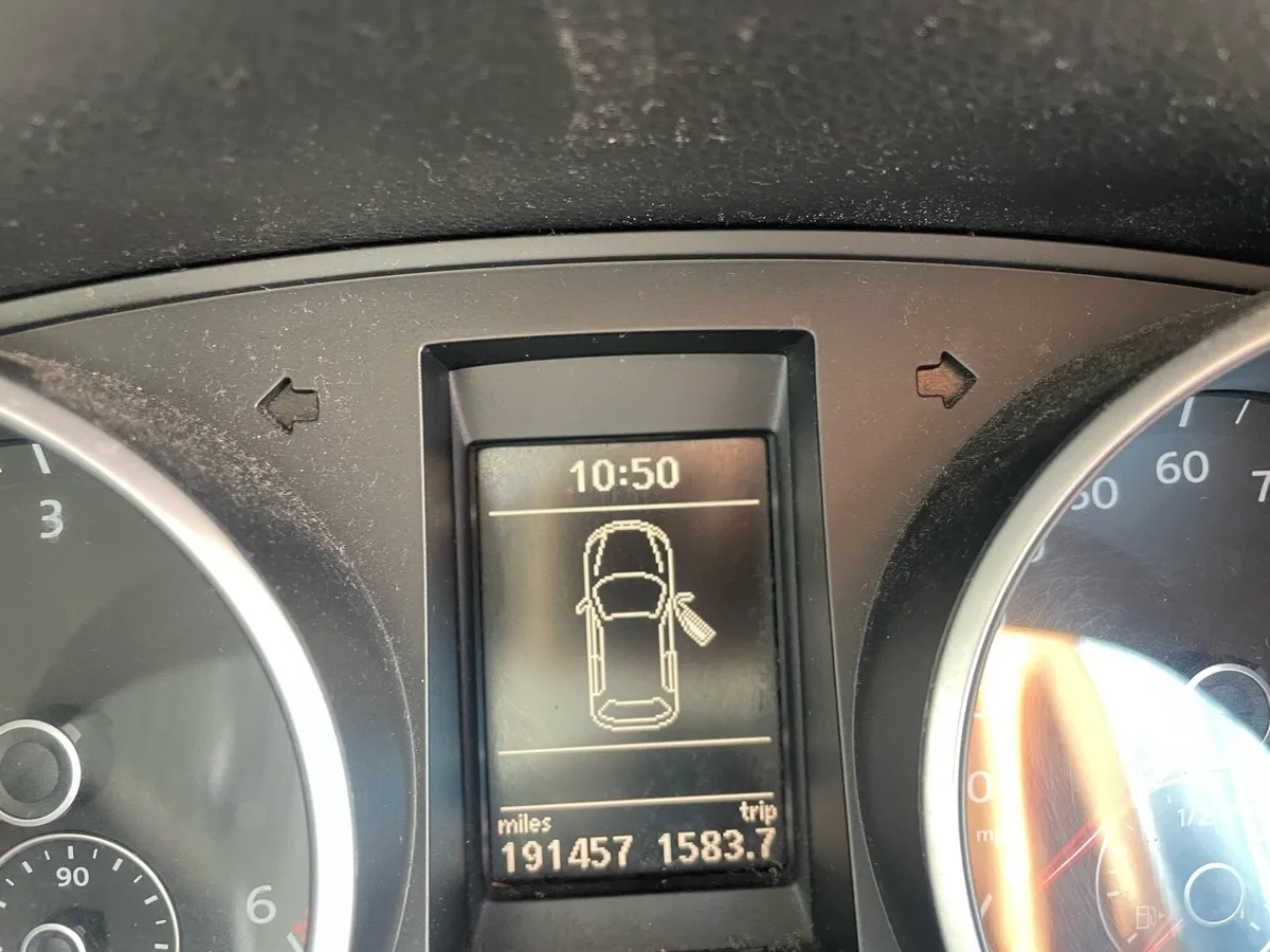 VW Golf - Image 2