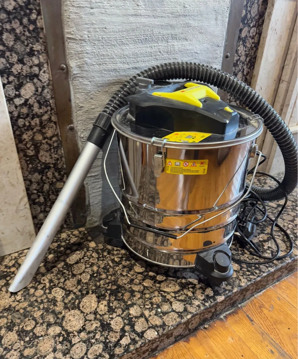Ash Vacuum - Image 1