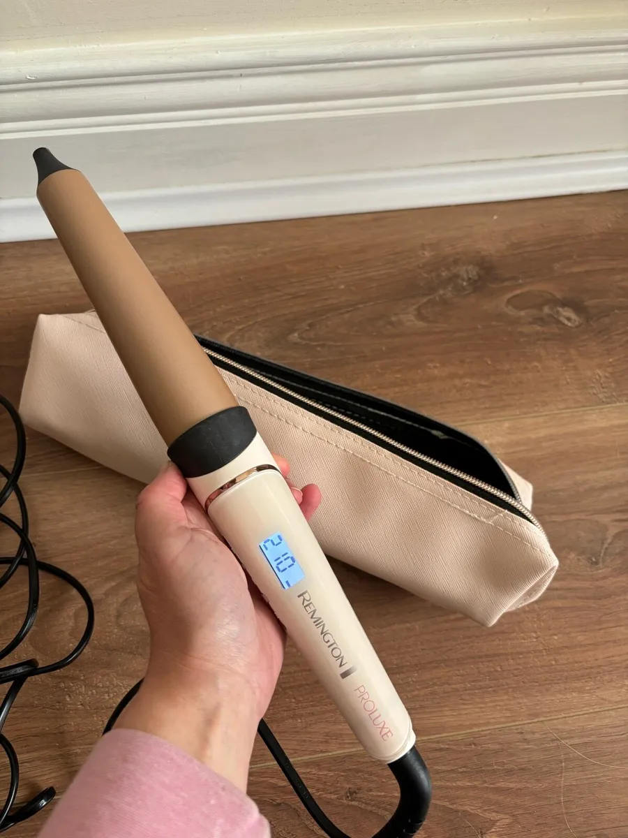 Remington Hair curling - like new - Image 1