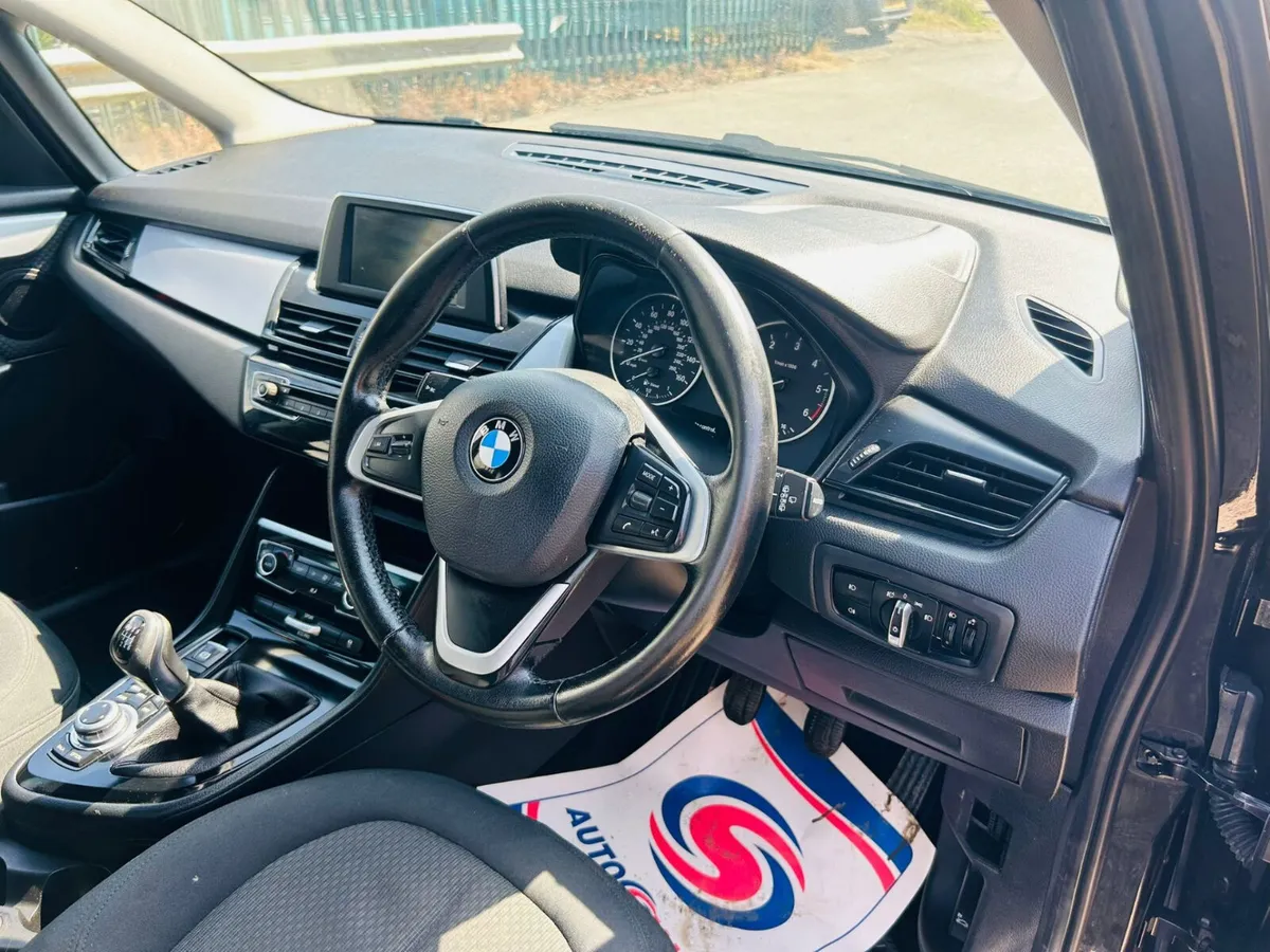 BMW 2-Series 2016 - Image 2
