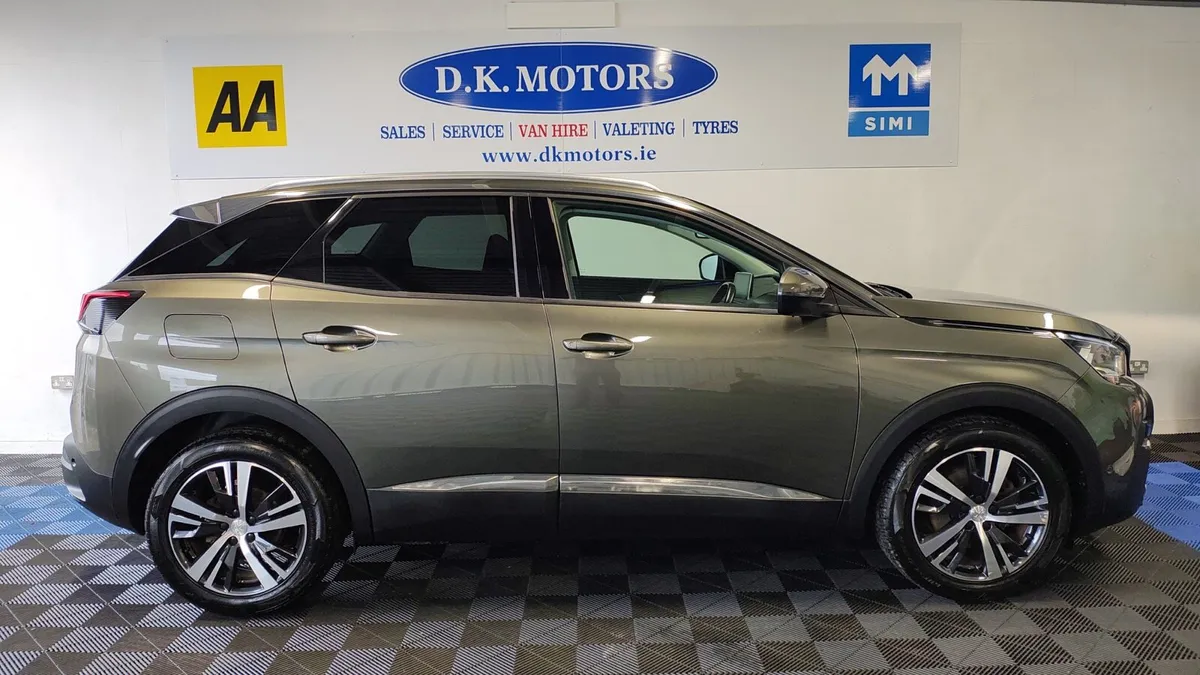 PEUGEOT 3008 AUTOMATIC - Image 4