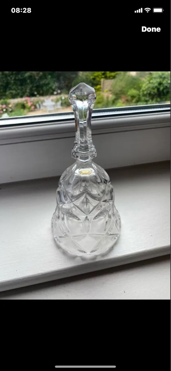 Rare crystal Bell - Image 1