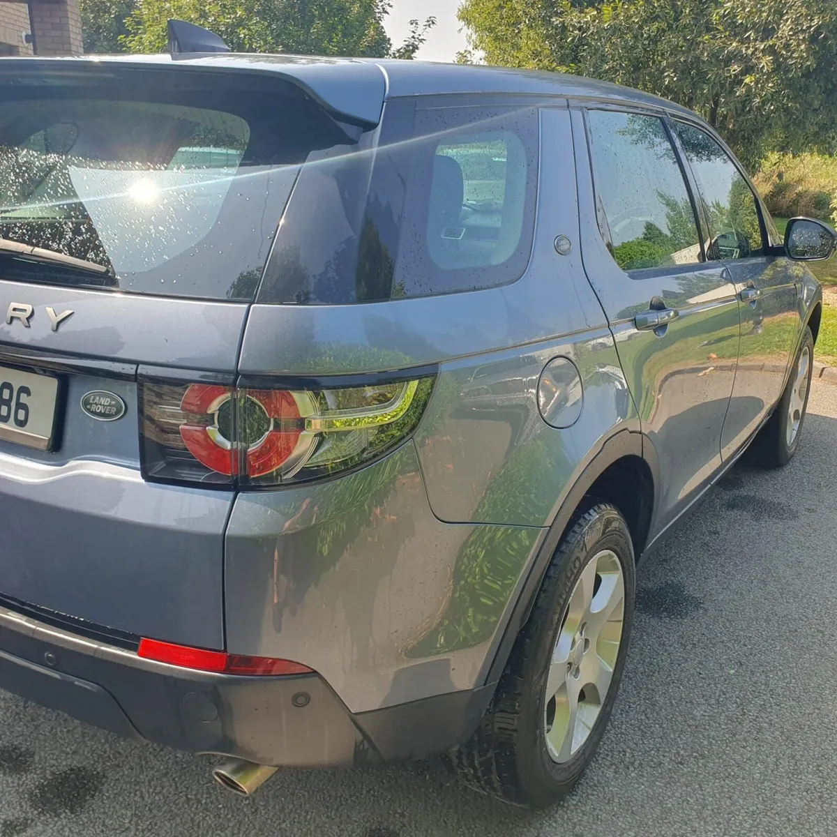 Land Rover Discovery Sport 2017 - Image 4