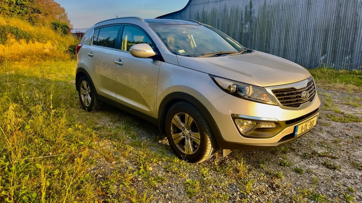 Kia Sportage 2011 - Image 2