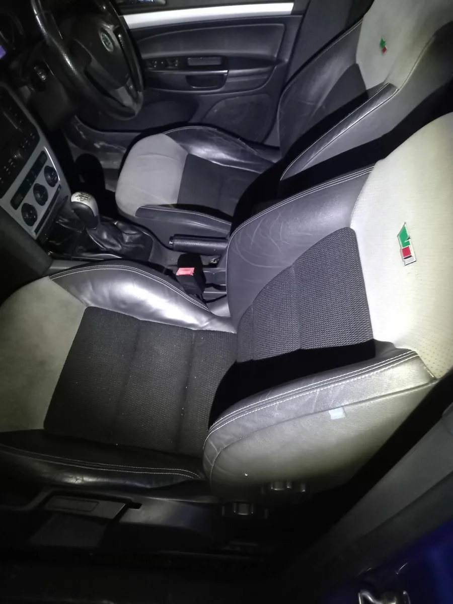 Skoda octavia VRS  2.0 TDI for parts - Image 3