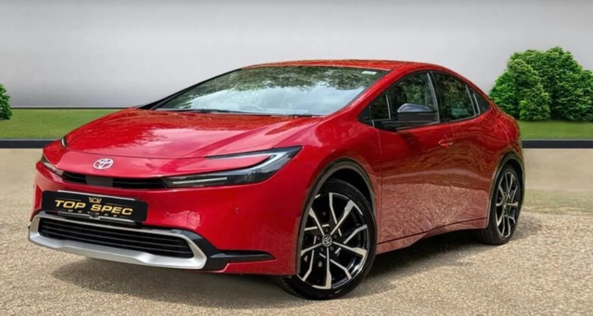 ❤️2024 Toyota Prius AUTO 1.8 Hybrid Luxury with Sa - Image 3