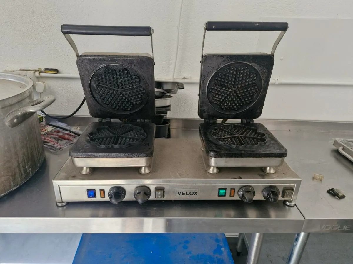 Double waffle maker - Image 2