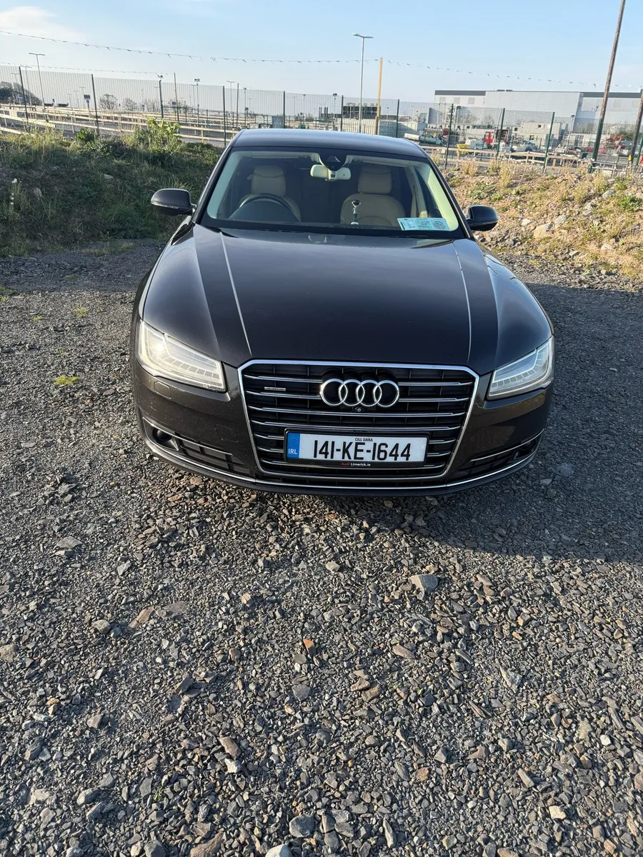 Audi A8 3.0 Quattro - Image 2