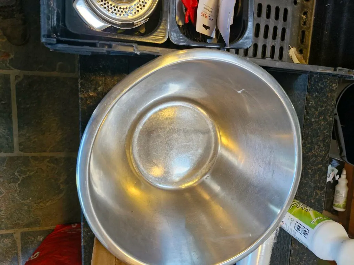 Kitchen utensils - Image 1