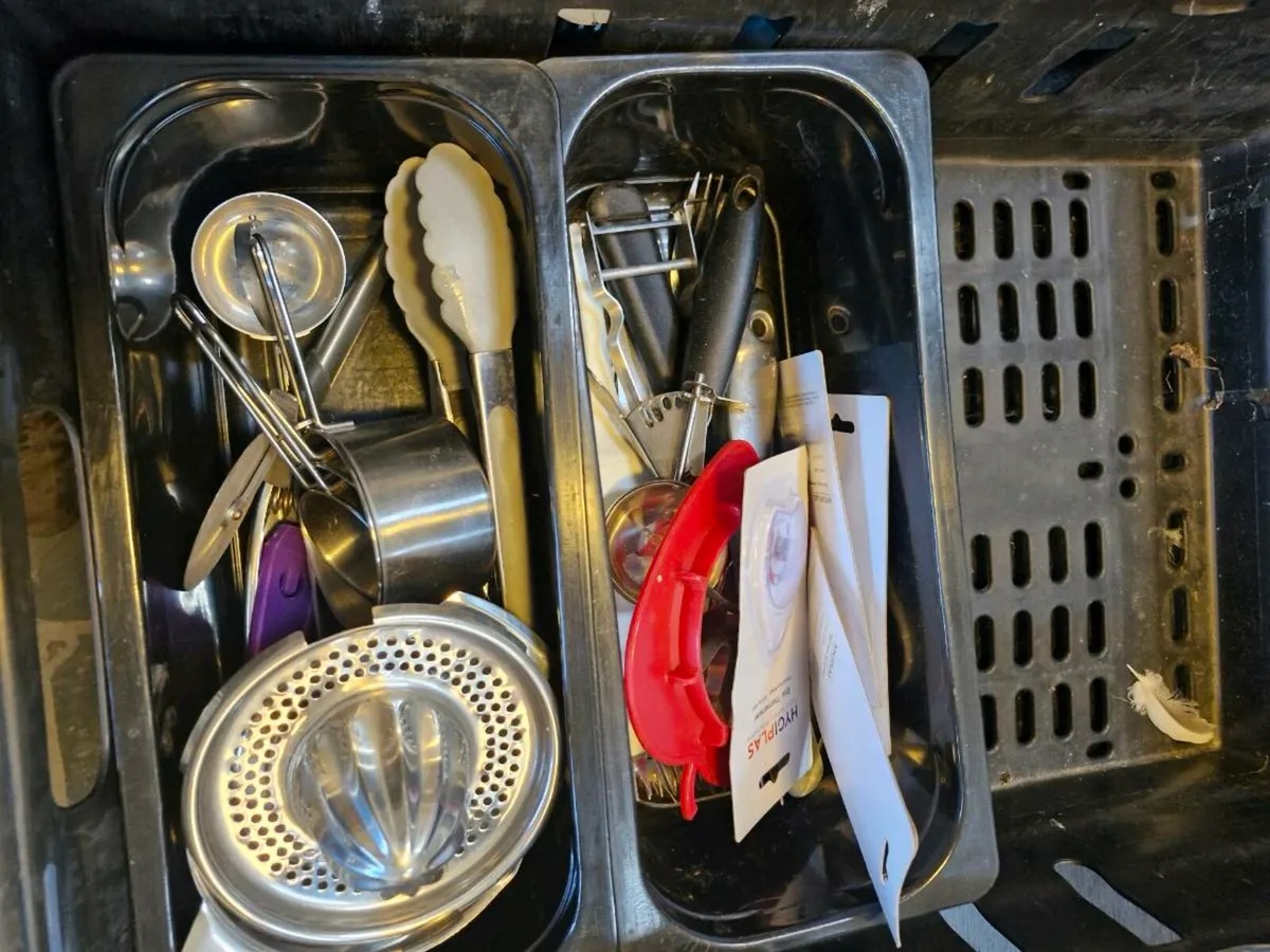 Kitchen utensils - Image 2