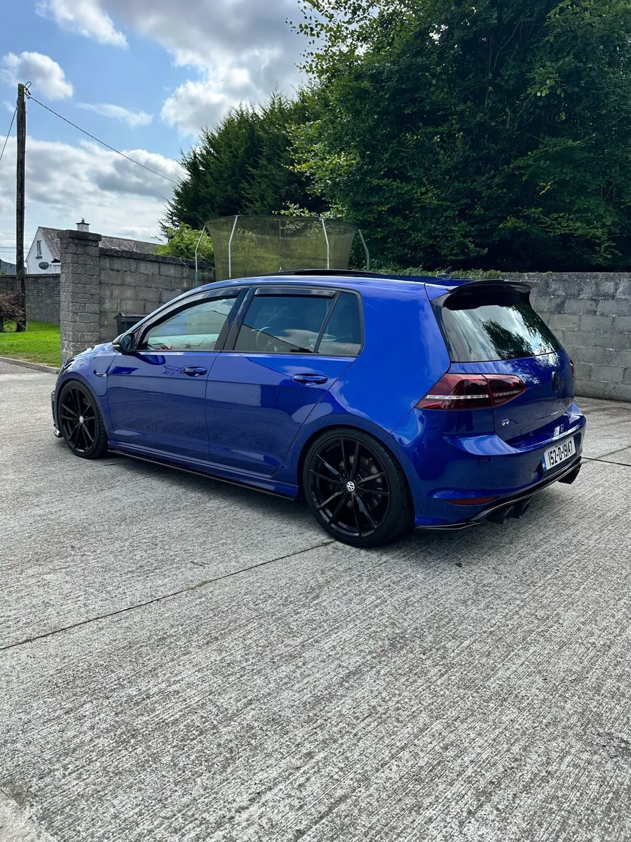 Volkswagen Golf R DSG - Image 4