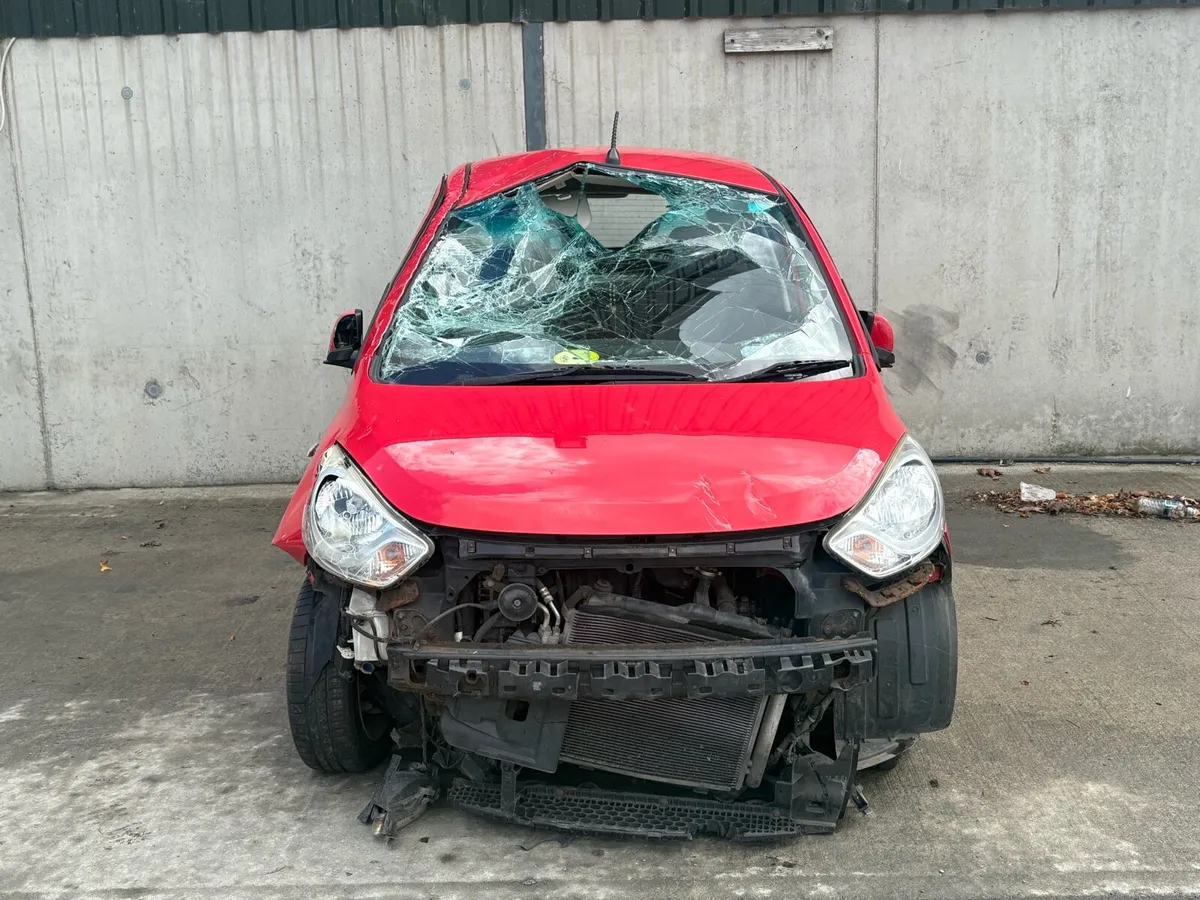 2013 Hyundai i10 for parts - Image 1