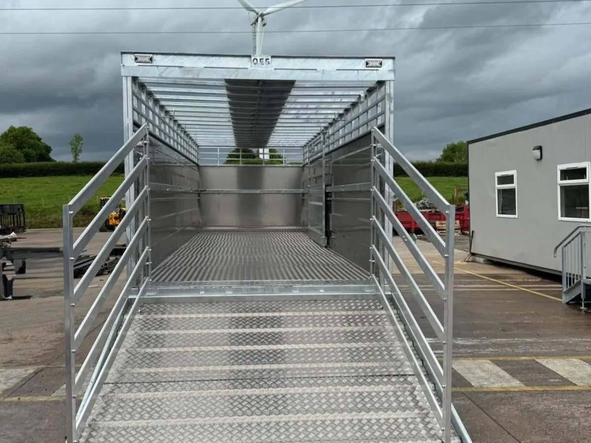 Cattle Trailers - Image 2