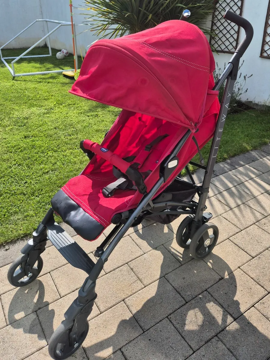 Stroller - Image 1