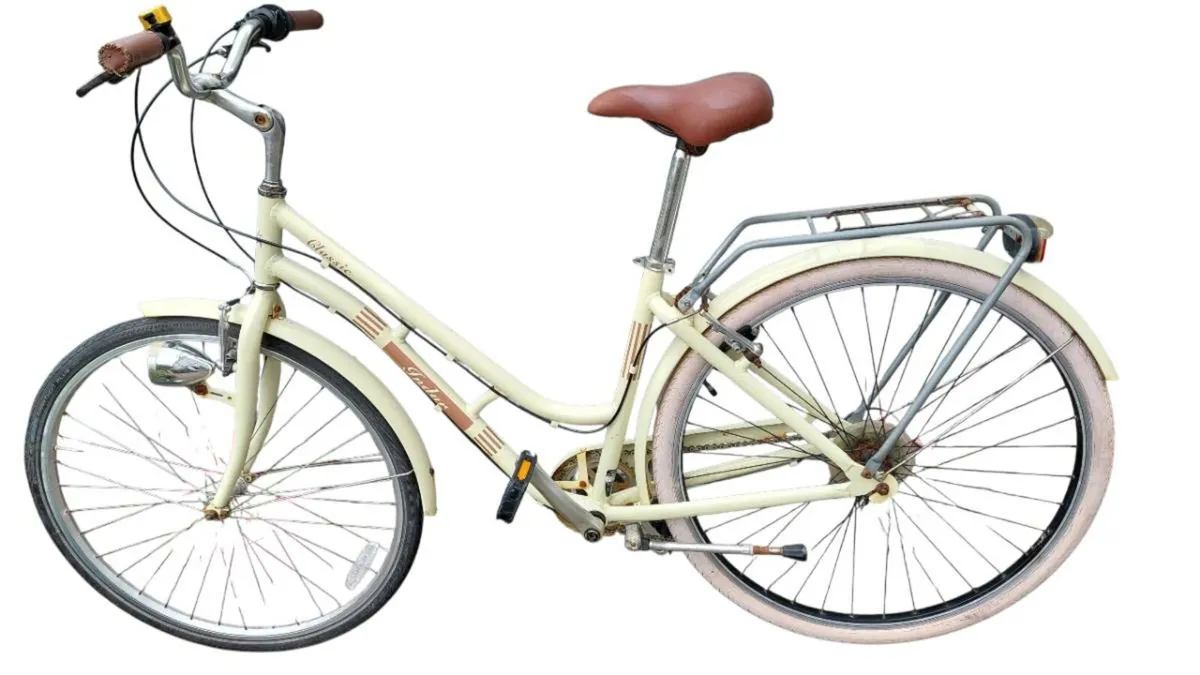 Classic Indur City Bike - Image 4