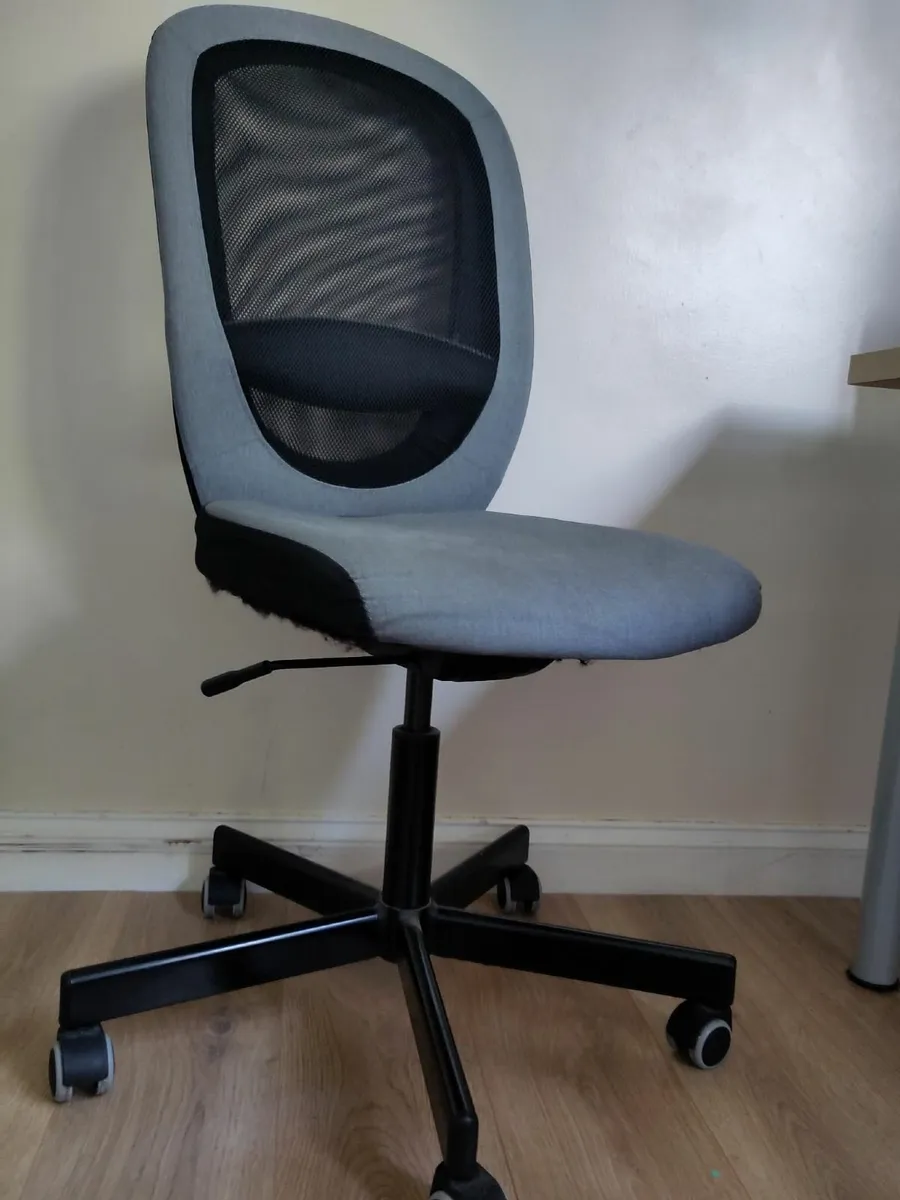 Desk Chair, Office Chair - Image 1