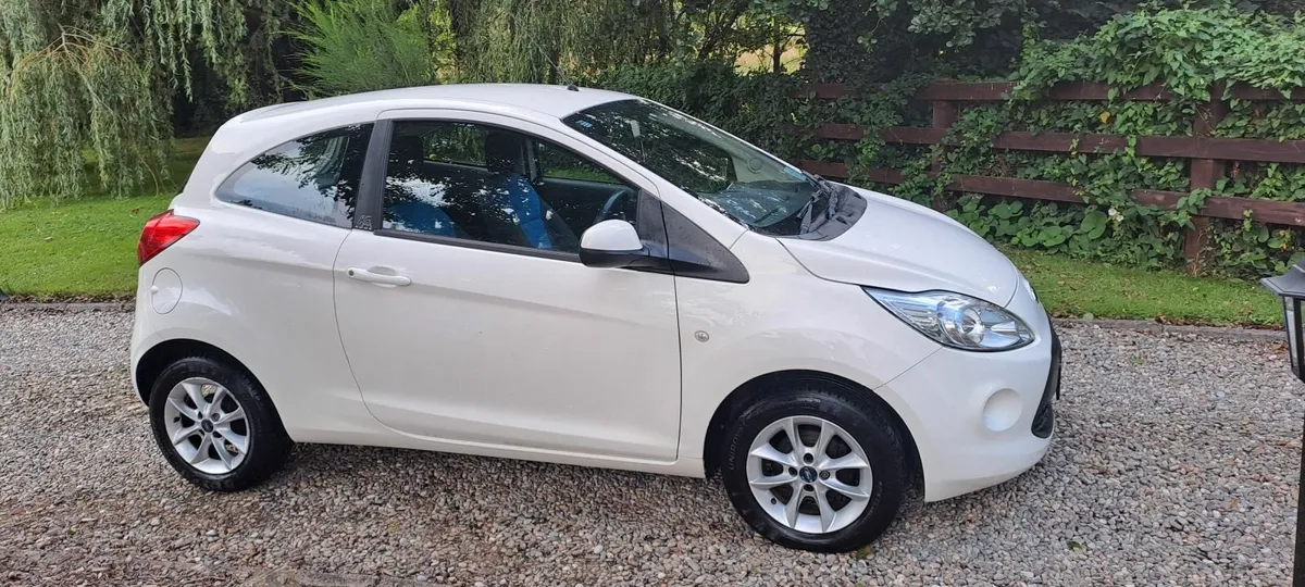 Ford KA 2013 - Image 2