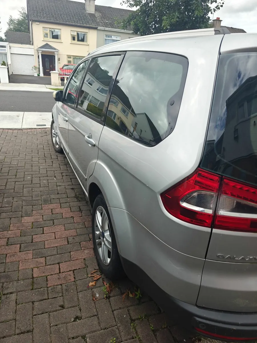 Ford Galaxy 2011 - Image 4