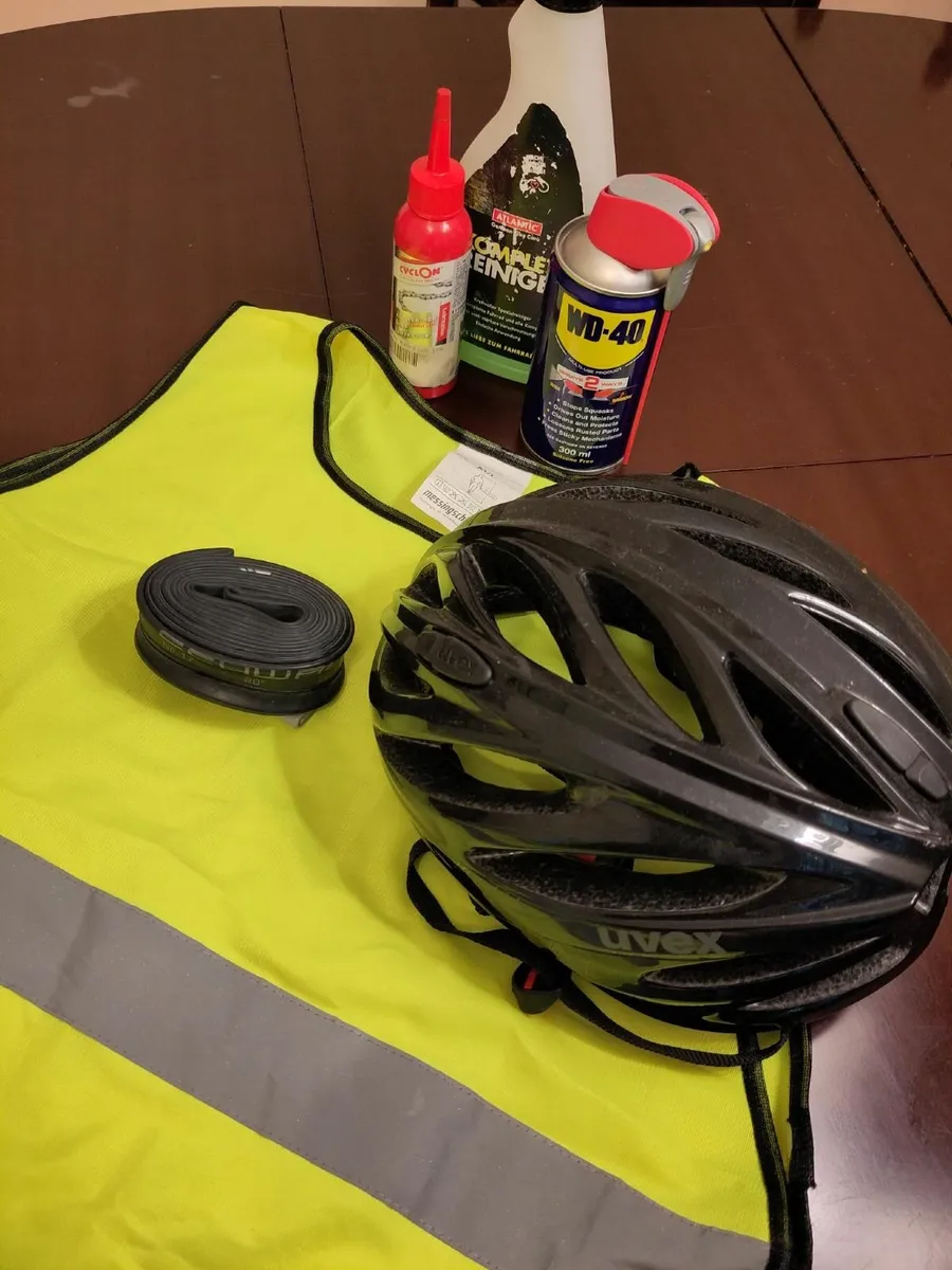 Bike starter pack (incl tube, helmet, high vis) - Image 1